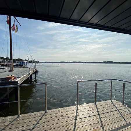 מלון Hausboot Fjord Nordstern Mit Dachterrasse In שלזוויג מראה חיצוני תמונה