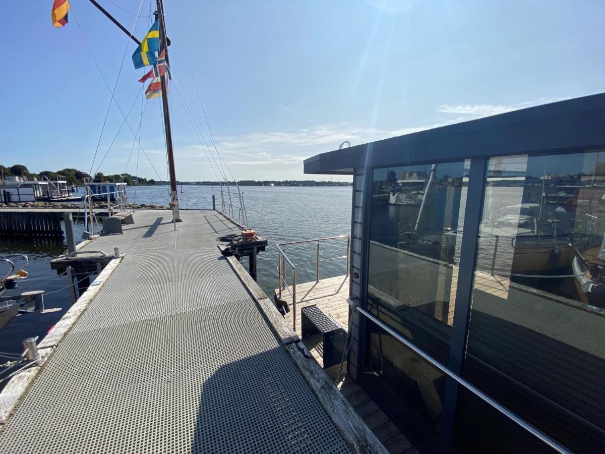 מלון Hausboot Fjord Nordstern Mit Dachterrasse In שלזוויג מראה חיצוני תמונה